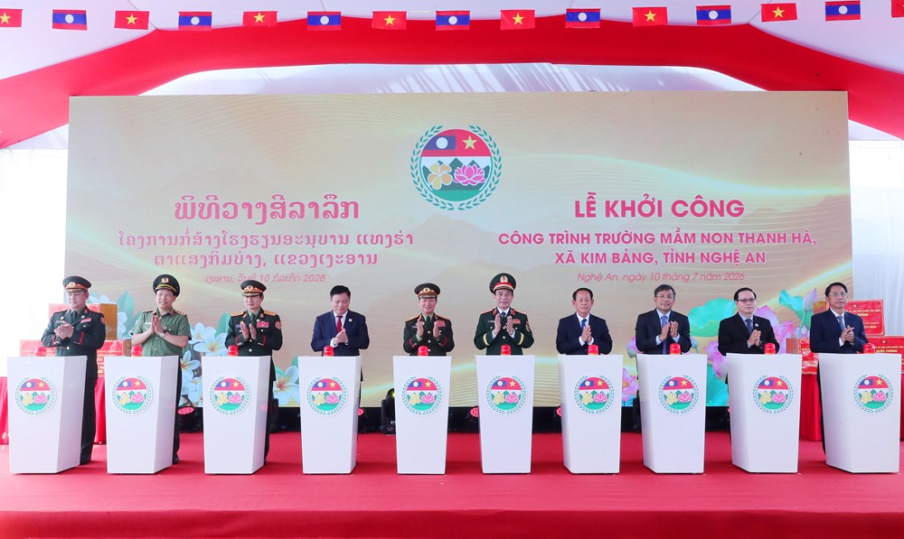 Nghĩa tình Việt - Lào nơi biên giới: Chung dải núi sông, bền chặt một tình hữu nghị son sắt - ảnh 23