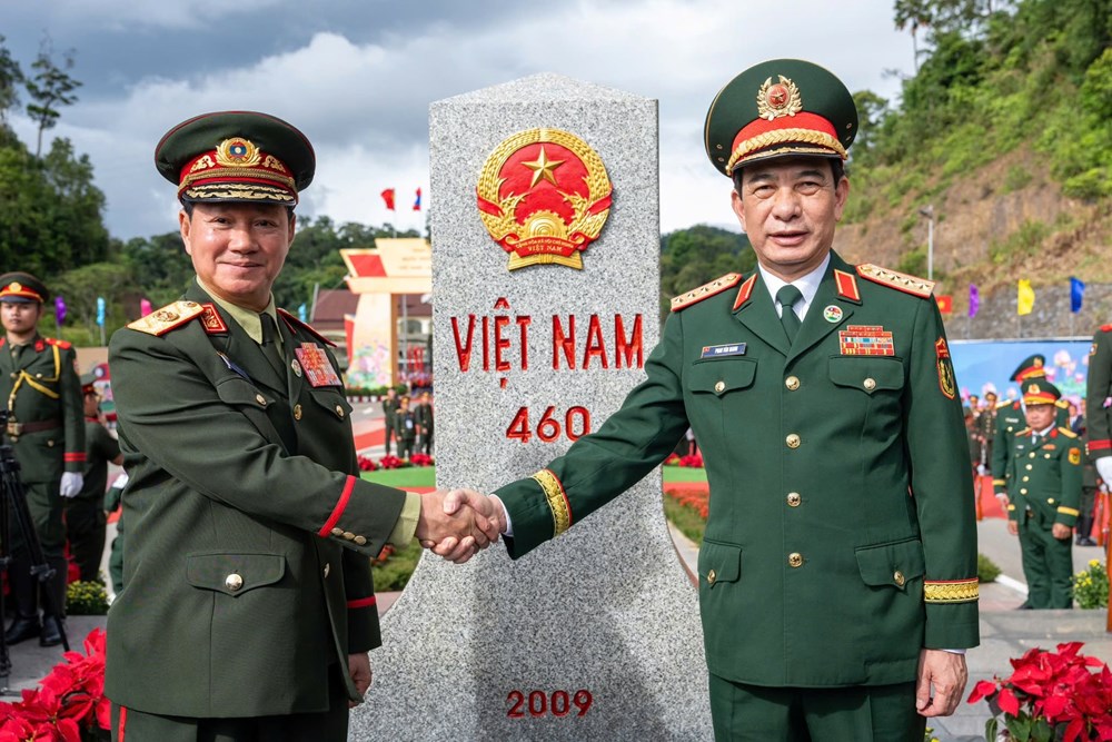 Nghĩa tình Việt - Lào nơi biên giới: Chung dải núi sông, bền chặt một tình hữu nghị son sắt - ảnh 12