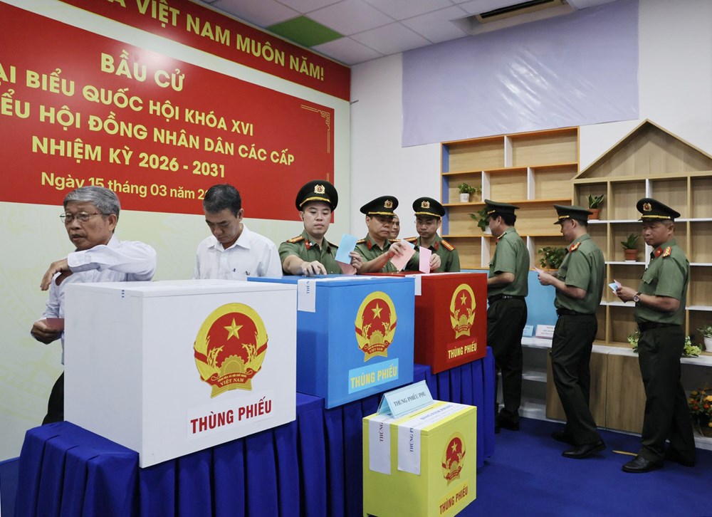 “Ngày hội non sông”: Niềm tin, trách nhiệm và khát vọng phát triển đất nước hùng cường - ảnh 39