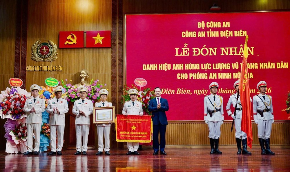 Phòng An ninh nội địa Công an Điện Biên đón nhận danh hiệu Anh hùng LLVTND - ảnh 1
