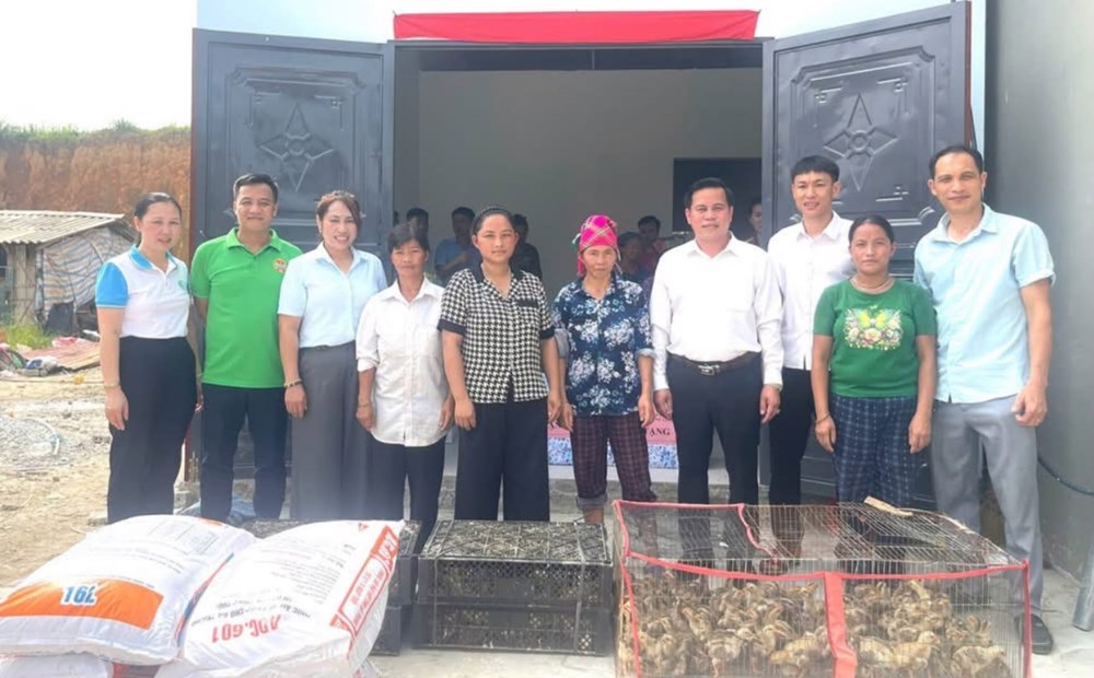 Nhữ Khê chung tay xây nhà Đại đoàn kết, trao sinh kế giúp hộ nghèo vươn lên - ảnh 3