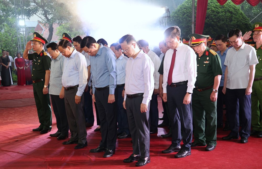Khánh thành Dự án sửa chữa, cải tạo, nâng cấp Nghĩa trang Liệt sĩ tỉnh Lai Châu - ảnh 3
