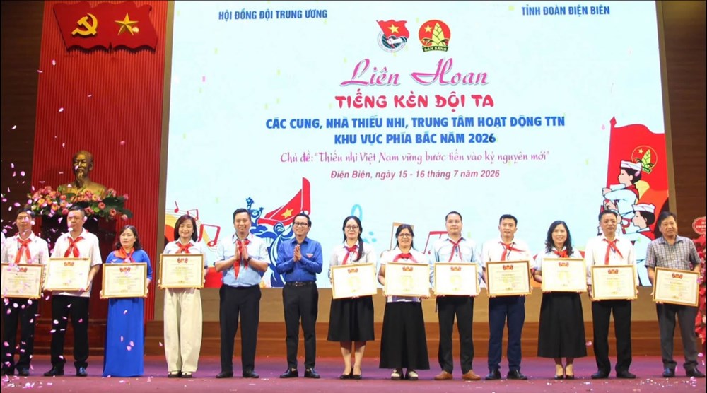 Bế mạc Liên hoan 'Tiếng kèn Đội ta' khu vực phía Bắc - ảnh 4