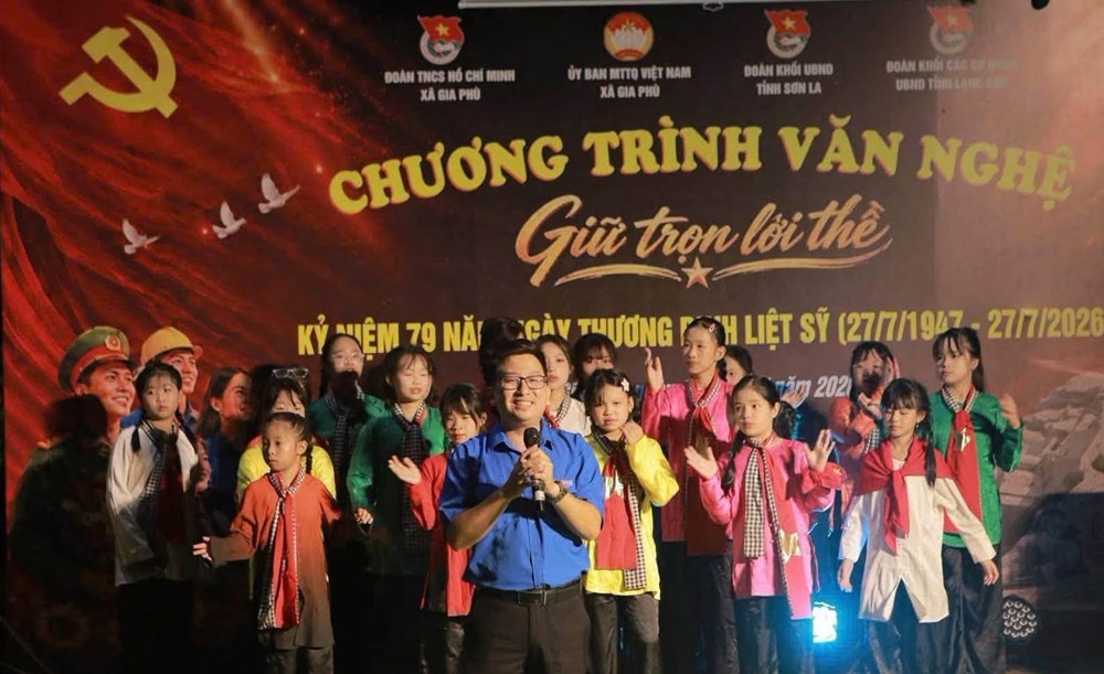 Gia Phù ấm áp đêm tri ân “Giữ trọn lời thề” nhân 79 năm Ngày Thương binh - Liệt sĩ - ảnh 2