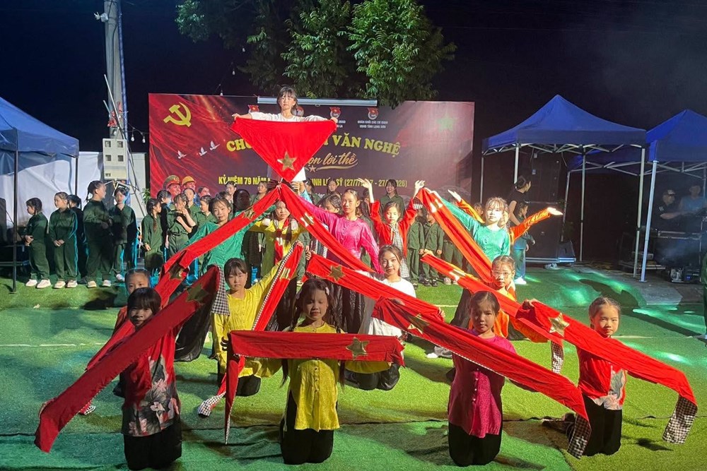 Gia Phù ấm áp đêm tri ân “Giữ trọn lời thề” nhân 79 năm Ngày Thương binh - Liệt sĩ - ảnh 1