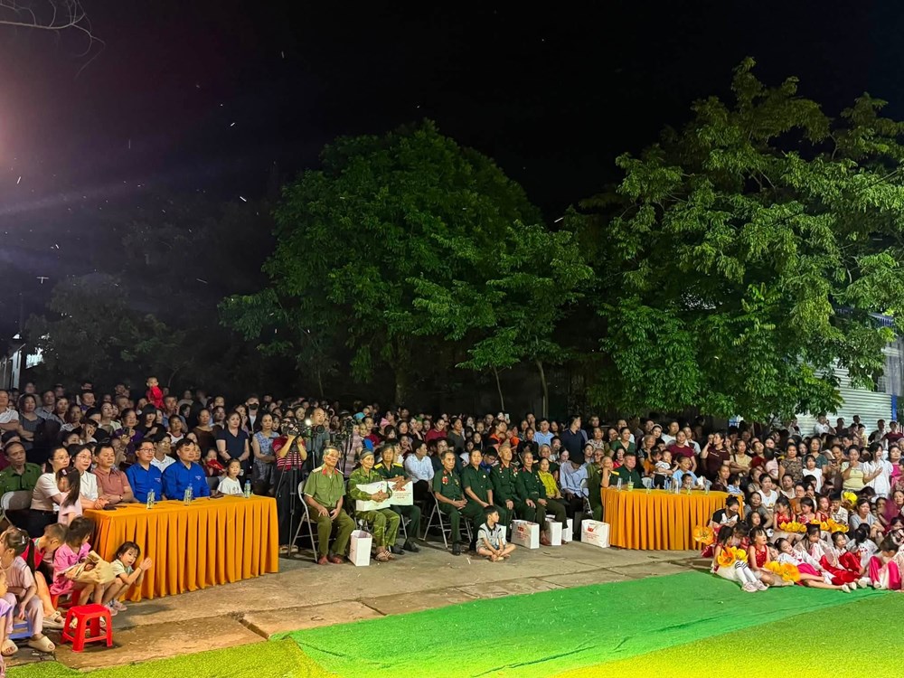 Gia Phù ấm áp đêm tri ân “Giữ trọn lời thề” nhân 79 năm Ngày Thương binh - Liệt sĩ - ảnh 7