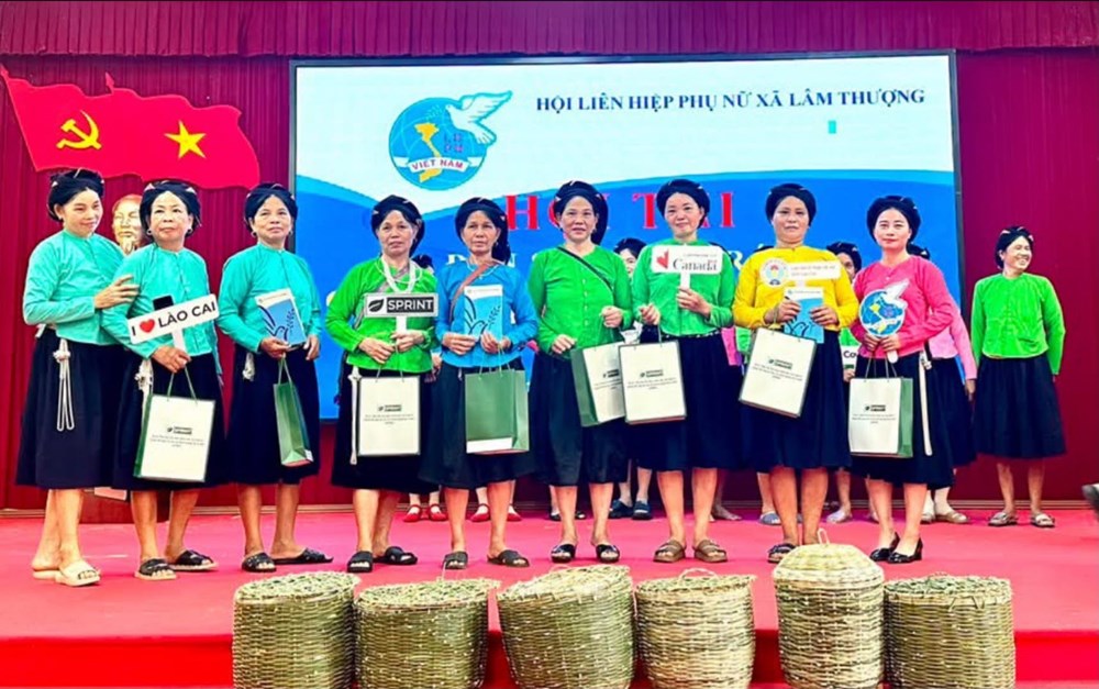 Phụ nữ Lâm Thượng làm nông nghiệp sạch giữ màu xanh cho bản làng - ảnh 4