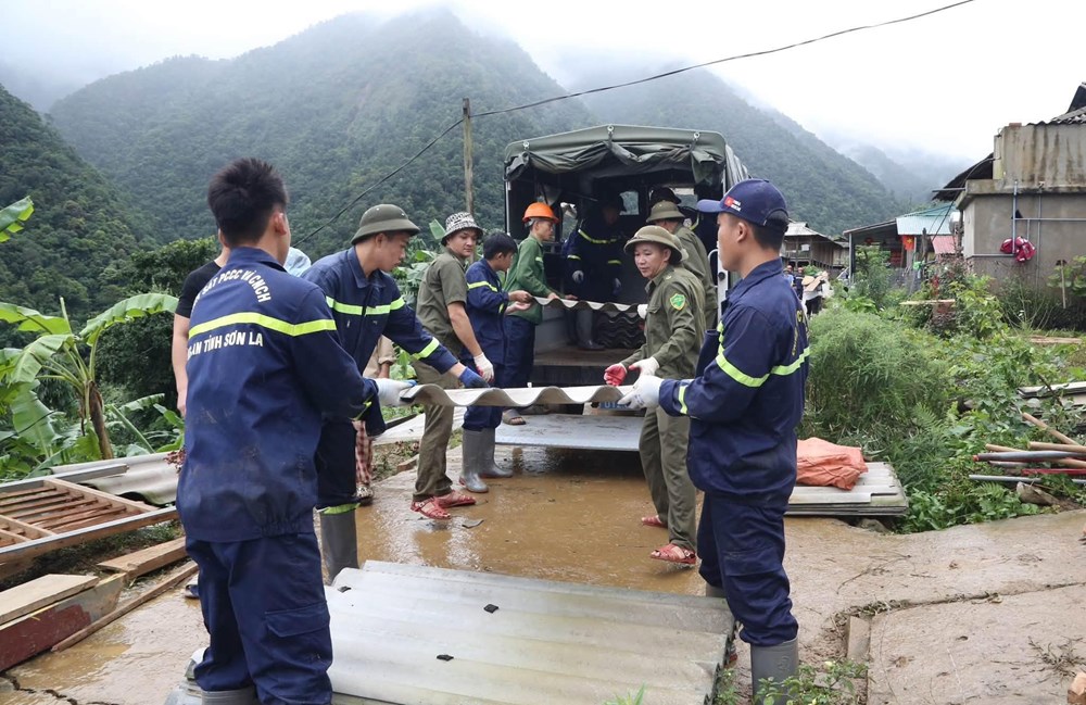 Sơn La khẩn trương khắc phục hậu quả mưa lũ, sớm ổn định đời sống nhân dân - ảnh 4