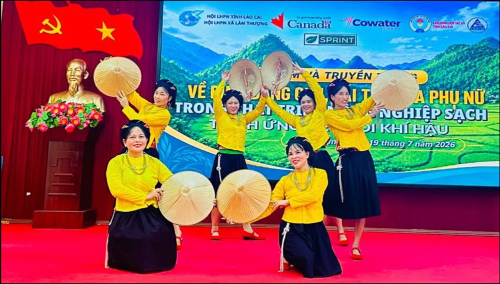 Phụ nữ Lâm Thượng làm nông nghiệp sạch giữ màu xanh cho bản làng - ảnh 1