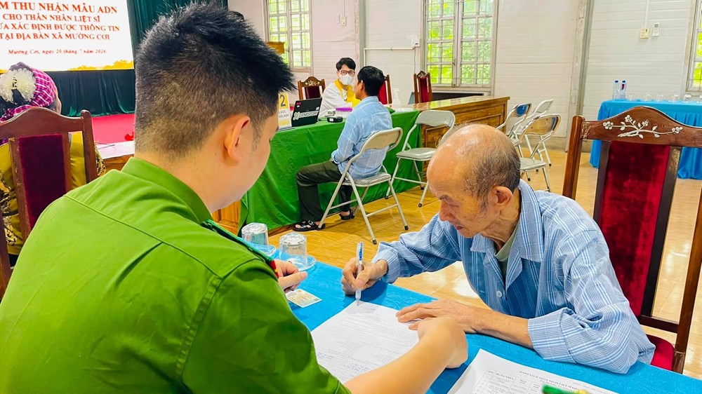 Công an tỉnh Sơn La mở đợt cao điểm thu nhận mẫu ADN thân nhân liệt sĩ - ảnh 3