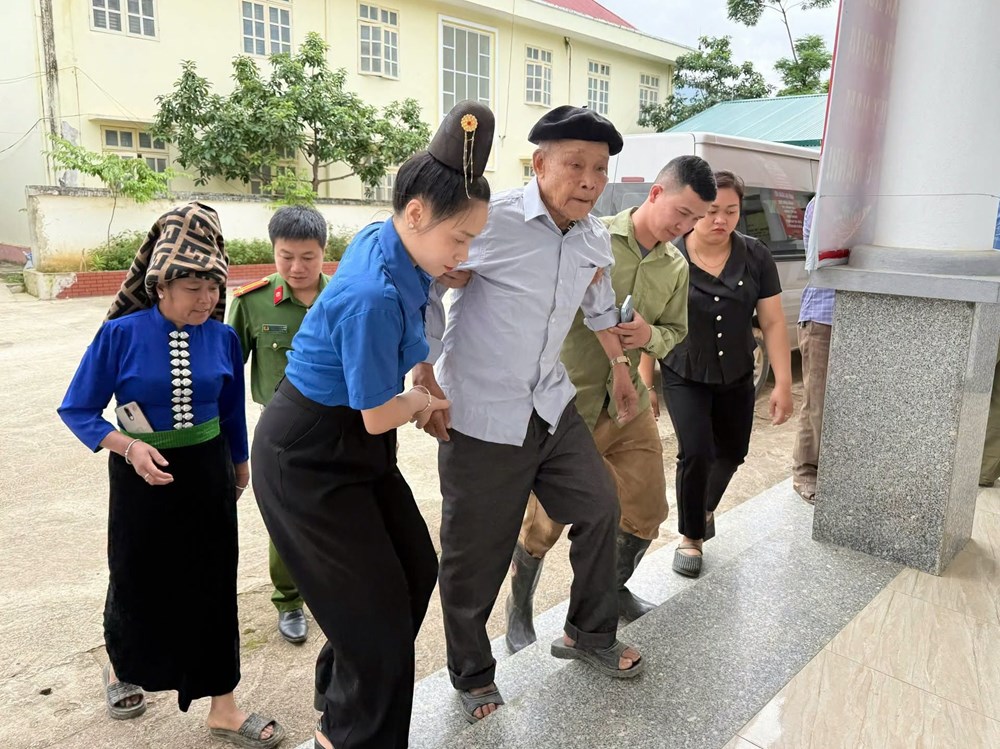 Sơn La: Thu nhận mẫu ADN cho thân nhân liệt sĩ tại xã vùng cao Nậm Lầu - ảnh 2