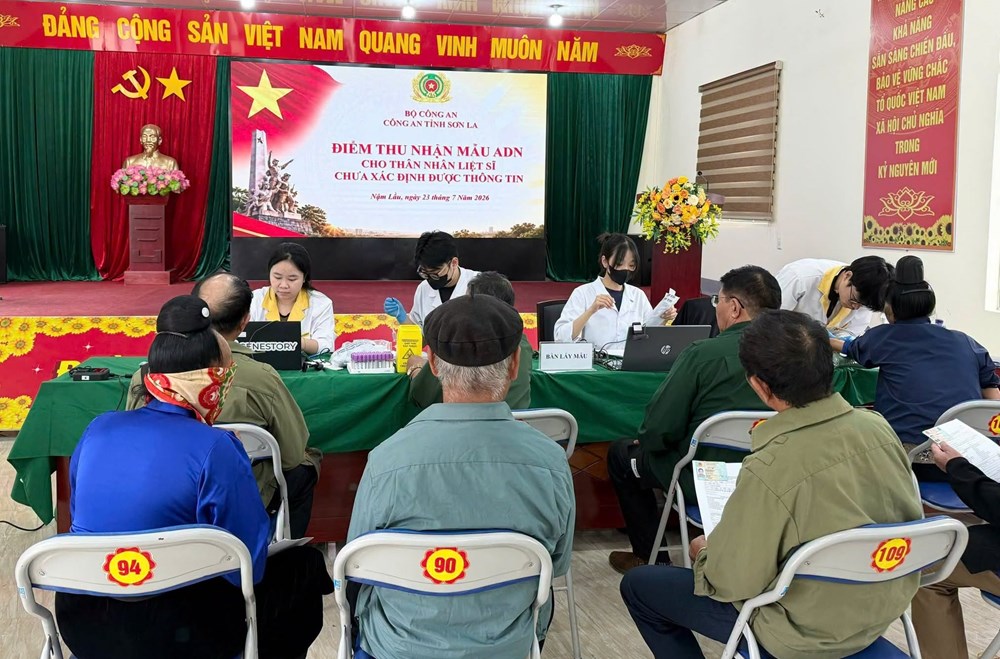 Sơn La: Thu nhận mẫu ADN cho thân nhân liệt sĩ tại xã vùng cao Nậm Lầu - ảnh 6