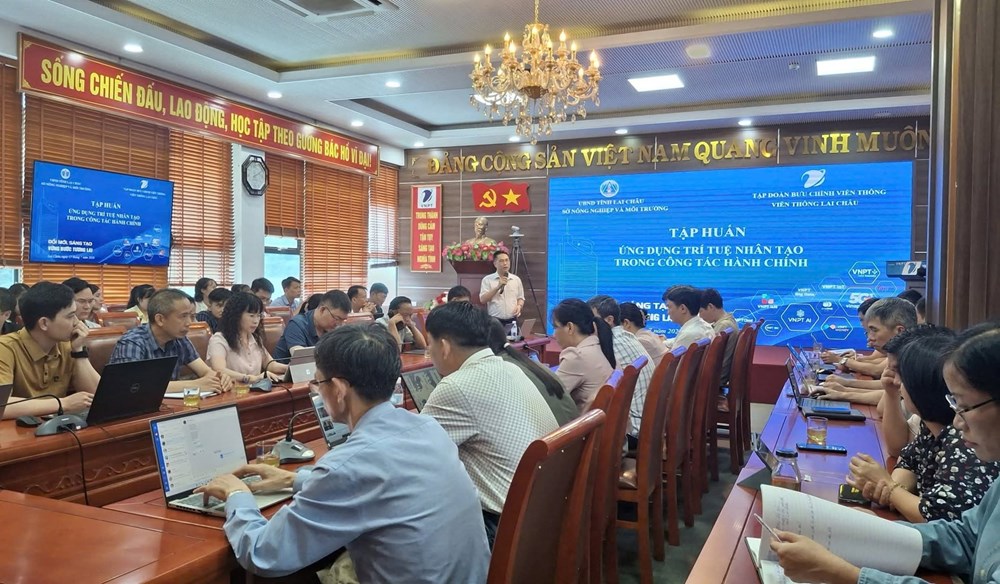 Lai Châu đẩy mạnh chuyển đổi số trong ngành Nông nghiệp và Môi trường - ảnh 1