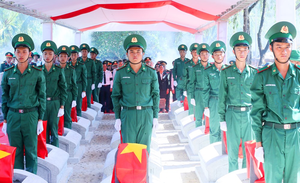Các anh trở về, hòa vào lòng đất mẹ thân thương - ảnh 19