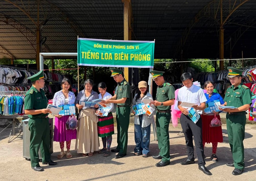 Nâng cao nhận thức về phòng, chống mua bán người tại xã biên giới Sơn Vĩ - ảnh 1