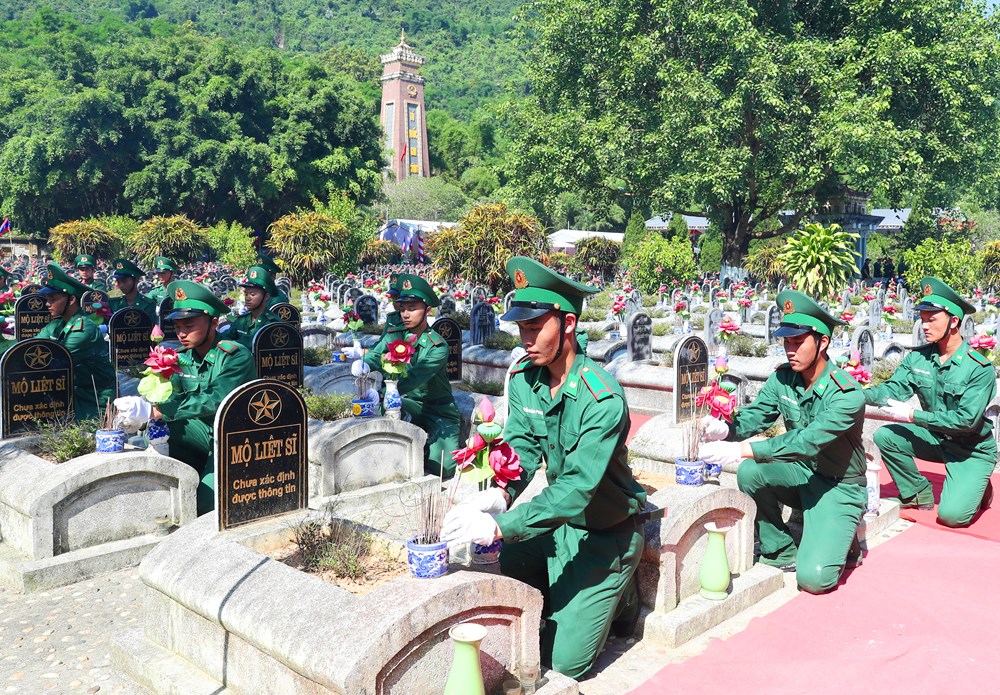 Các anh trở về, hòa vào lòng đất mẹ thân thương - ảnh 27