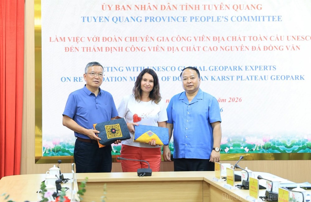 Tuyên Quang nỗ lực gìn giữ danh hiệu Công viên địa chất toàn cầu Cao nguyên đá Đồng Văn - ảnh 2