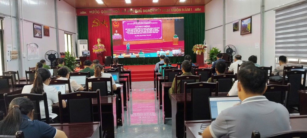 Cao Bằng phát động cao điểm vận động toàn dân giao nộp vũ khí, vật liệu nổ - ảnh 3