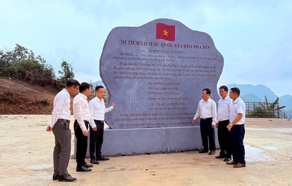 Cuối tuần lên Pha Đin, đắm mình trong chợ phiên giữa mây ngàn Tây Bắc - ảnh 11