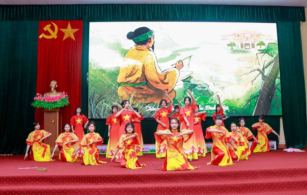 Thái Nguyên: Sôi nổi “Vũ điệu xanh - Ước mơ hồng” tại phường Bắc Kạn - ảnh 2