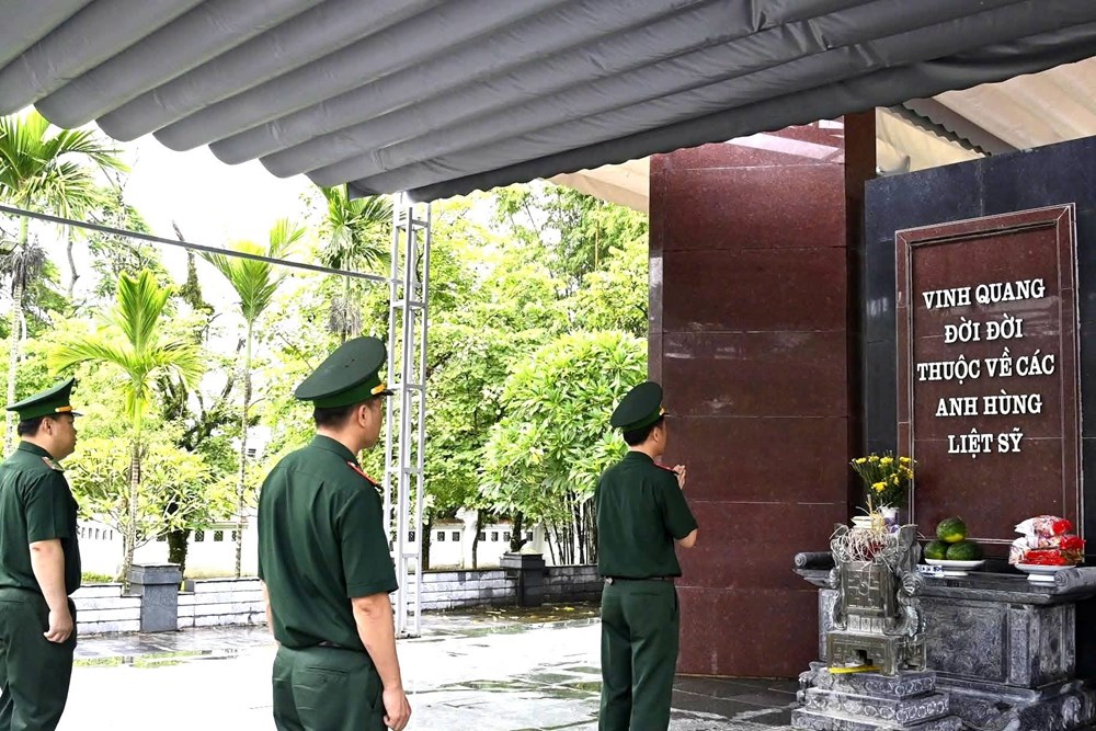 Động viên lực lượng lấy mẫu ADN tại Nghĩa trang Liệt sĩ Độc Lập - ảnh 1