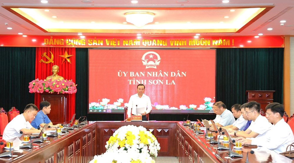 Sơn La còn 406 cơ sở giáo dục, giảm 441 cán bộ quản lý sau sắp xếp - ảnh 1