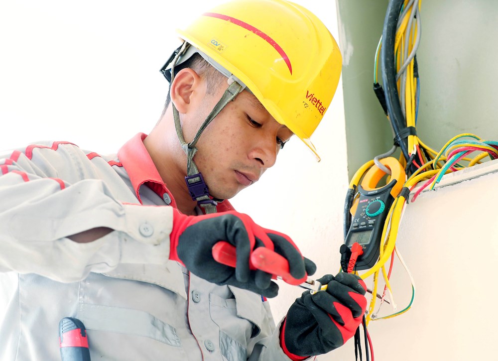 Những người gieo mầm xanh nơi phên dậu Tổ quốc - ảnh 14