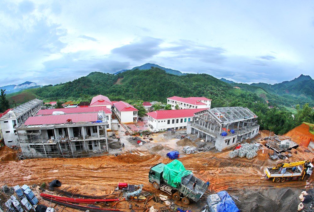 Những người gieo mầm xanh nơi phên dậu Tổ quốc - ảnh 1