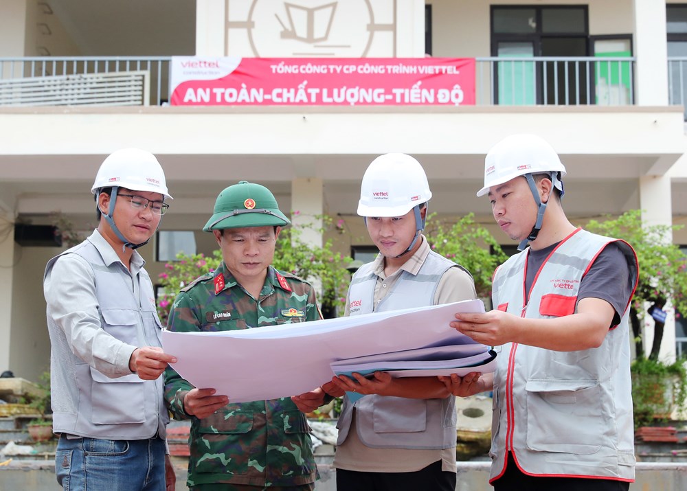 Những người gieo mầm xanh nơi phên dậu Tổ quốc - ảnh 2