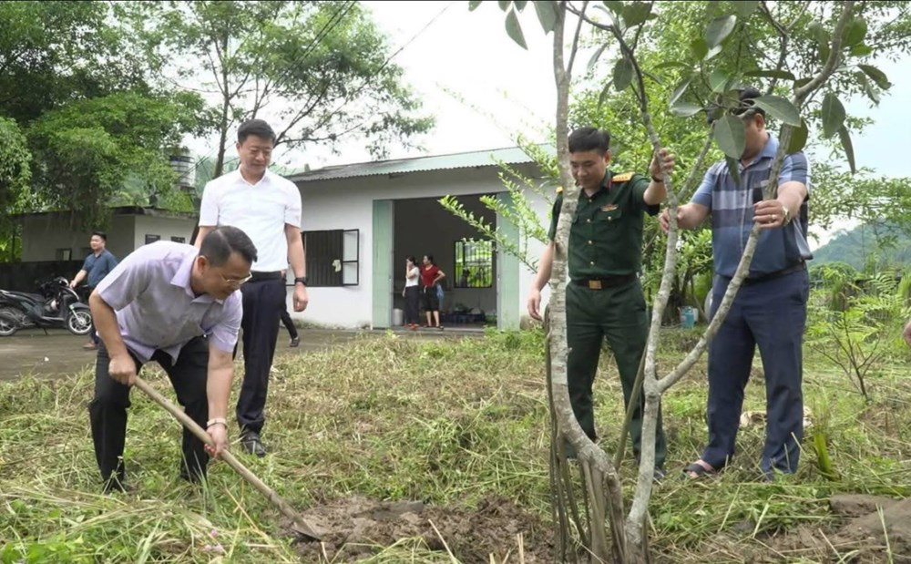  Lễ lên đồng - nét đẹp văn hóa của người Giáy ở Tả Phời - ảnh 3