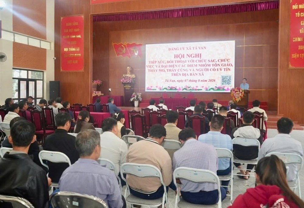 Hơn 100 chức sắc, người uy tín ở Tả Van được tập huấn kỹ năng dân vận - ảnh 1
