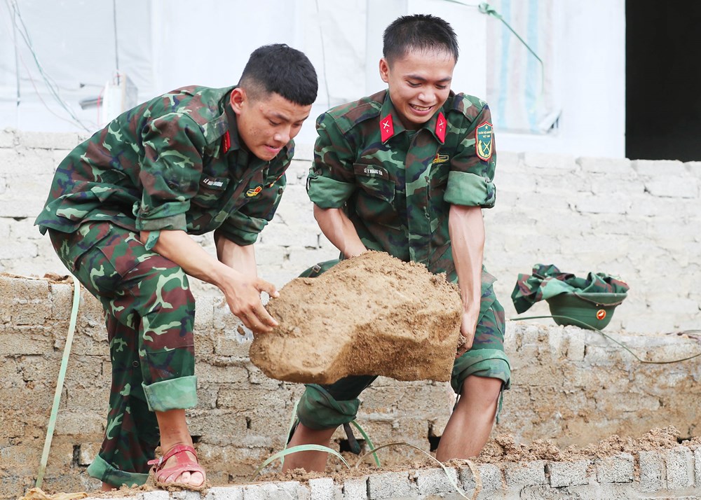 Gieo mầm tương lai nơi phên dậu Tổ quốc - ảnh 11
