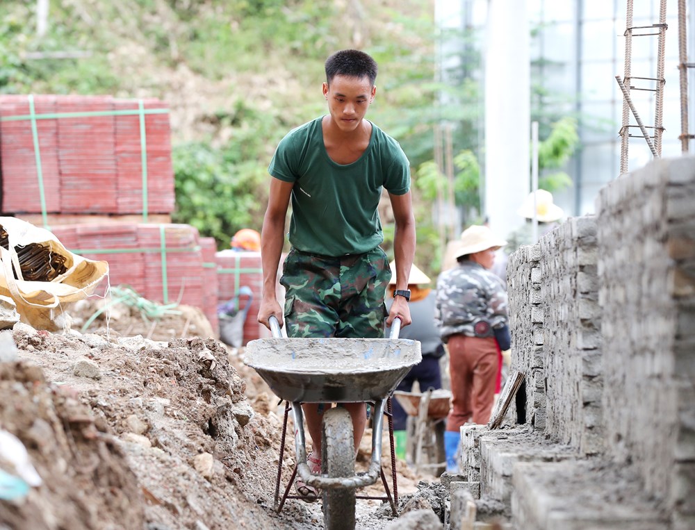 Gieo mầm tương lai nơi phên dậu Tổ quốc - ảnh 7