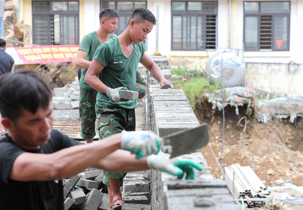 Gieo mầm tương lai nơi phên dậu Tổ quốc - ảnh 9