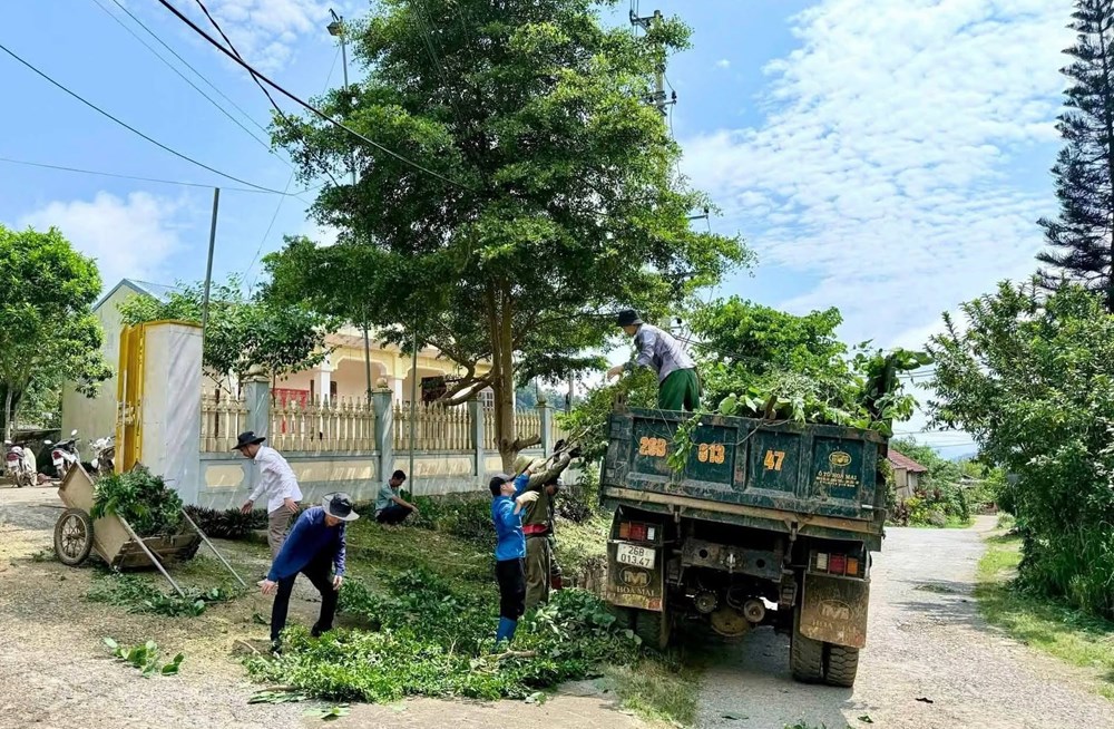 “Ngày Chủ nhật xanh” chung tay vì Mộc Châu xanh, sạch, đẹp - ảnh 4