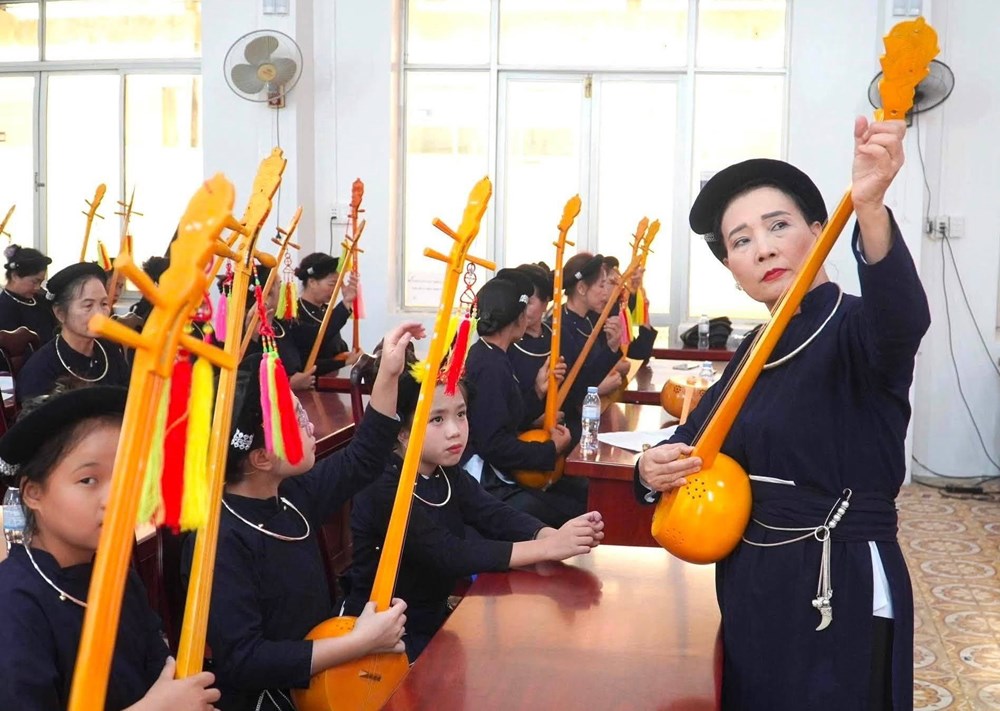 Để tiếng đàn Tính, lời Then vang mãi trong cuộc sống đương đại - ảnh 3