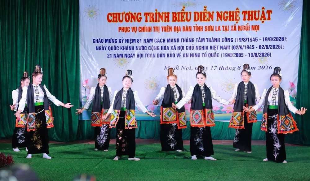 Đưa nghệ thuật truyền thống về với khán giả vùng cao Muổi Nọi - ảnh 5
