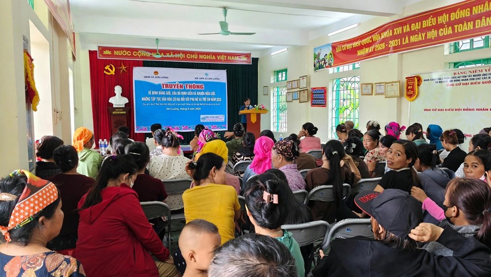 Thắp lên “ngọn lửa” bình đẳng giới ở vùng cao Sơn Lương - ảnh 1