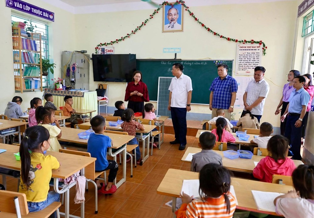 Tuyên Quang: Đồng Văn sẵn sàng đón hơn 8.500 học sinh vào năm học mới - ảnh 1