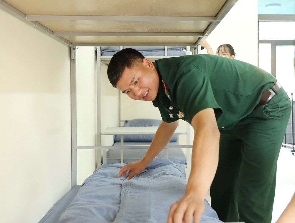 Rộn ràng đón ngôi trường mới nơi vùng biên giới Yên Sơn - ảnh 32