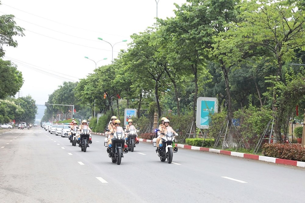 Sơn La bảo đảm an toàn giao thông dịp nghỉ lễ 2.9 và đầu năm học mới - ảnh 1