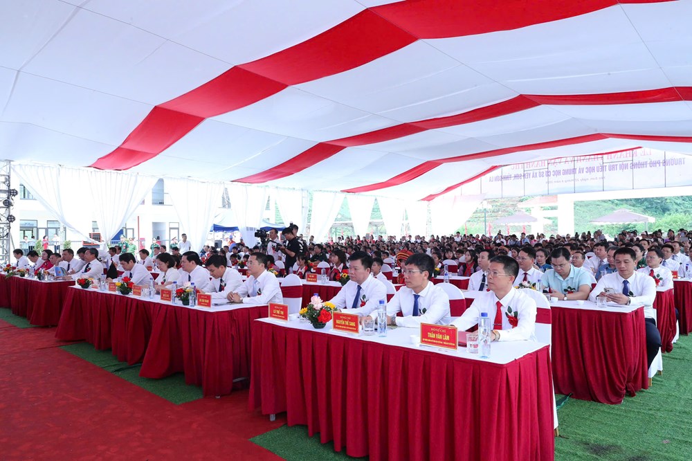 Trường nội trú liên cấp vùng biên Yên Sơn sẵn sàng cho năm học mới - ảnh 2