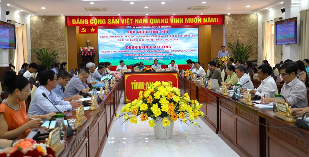 Chuyên gia ICOMOS hoàn tất khảo sát Khu di tích Óc Eo - Ba Thê - ảnh 1