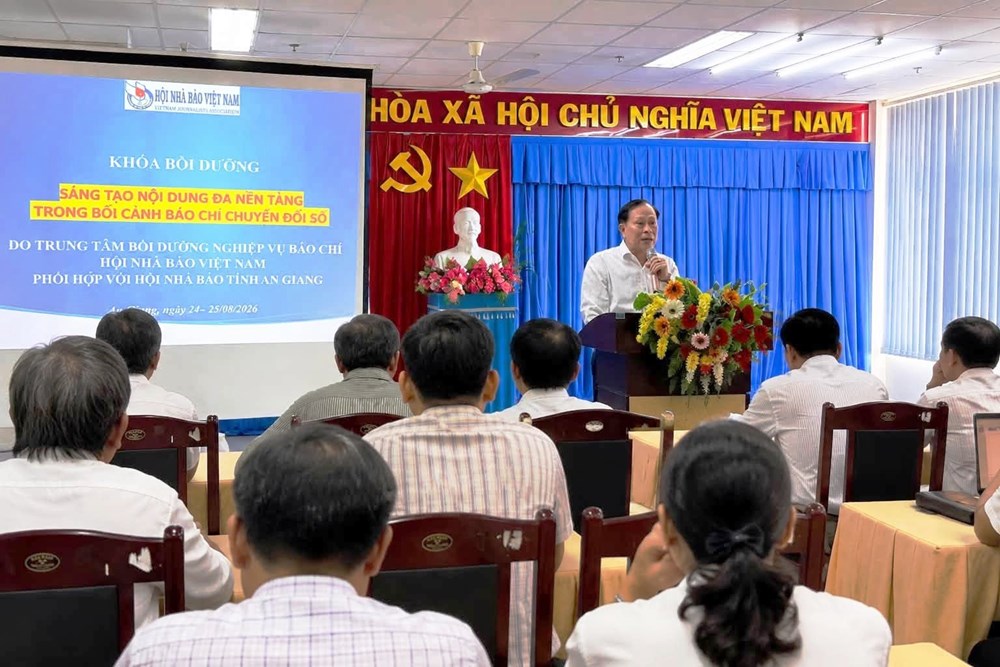An Giang bồi dưỡng nghiệp vụ báo chí về sáng tạo nội dung đa nền tảng - ảnh 1