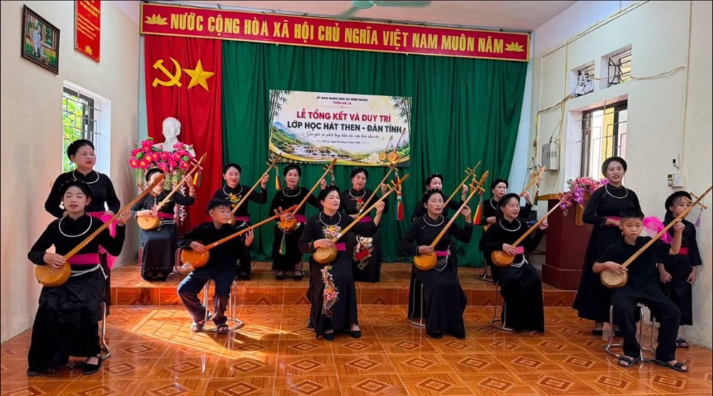 Trao truyền tình yêu hát Then, đàn Tính ở thôn Nà Lá - ảnh 2