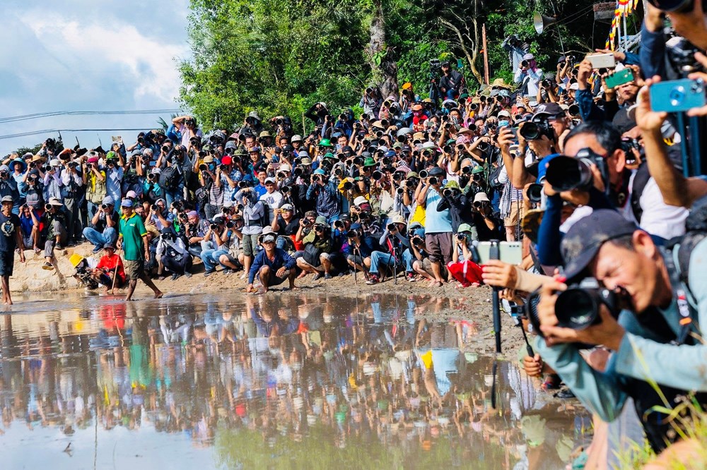 Về Bảy Núi xem đua bò, khám phá sắc màu văn hóa Khmer - ảnh 3