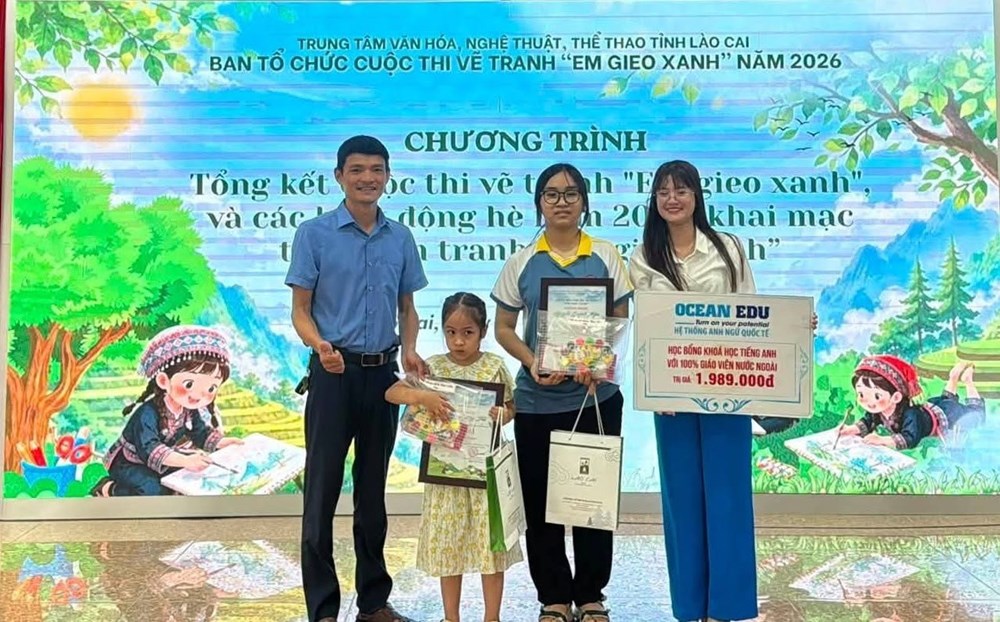 Thiếu nhi Lào Cai gửi thông điệp sống xanh qua những bức tranh - ảnh 2