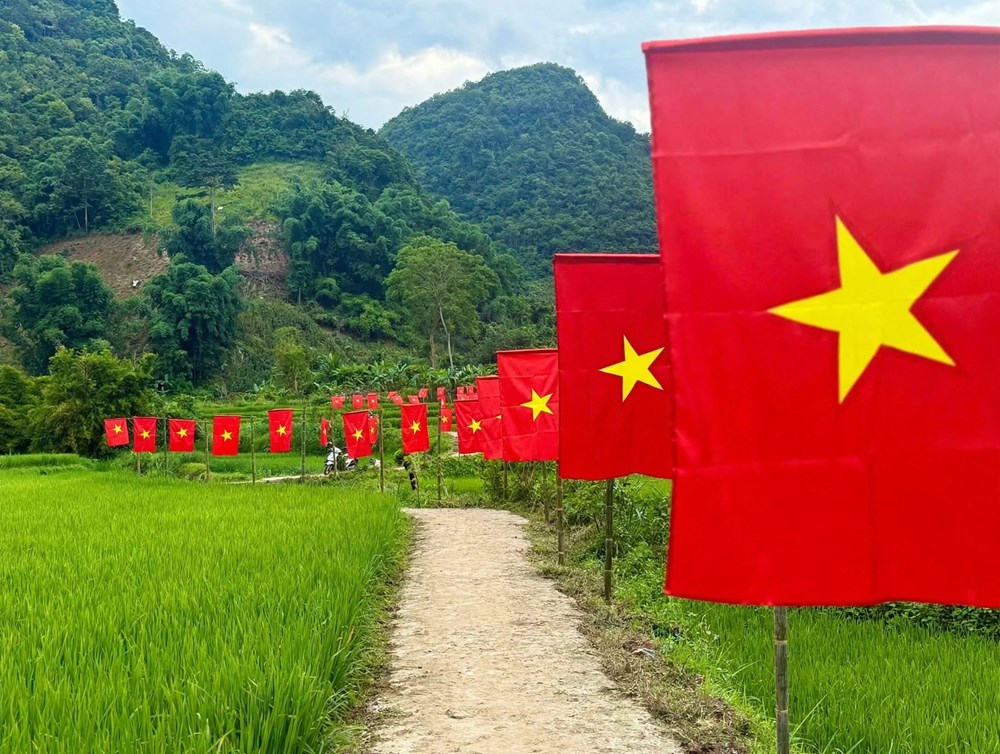 Phiên chợ vùng cao Muổi Nọi hút du khách dịp Quốc khánh 2.9 - ảnh 10