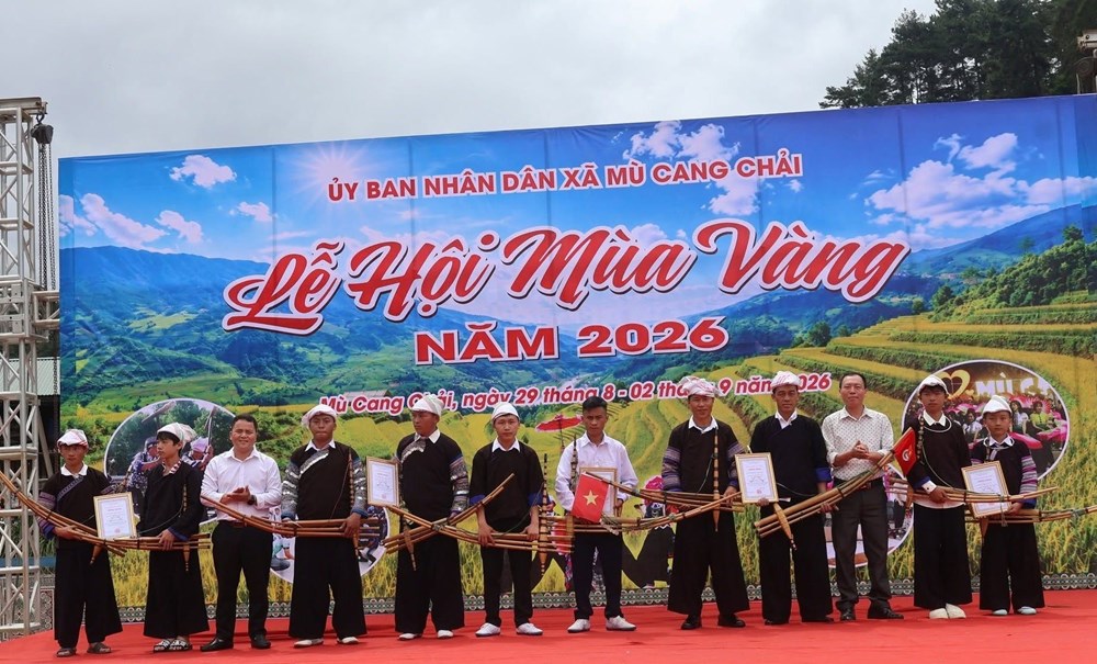 Mù Cang Chải rộn ràng tiếng khèn Mông mừng Tết Độc lập - ảnh 6