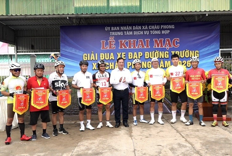 Sôi nổi giải đua xe đạp mừng Quốc khánh 2.9 ở An Giang - ảnh 3